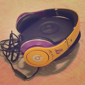 Kobe Bryant Edition Beats by Dre